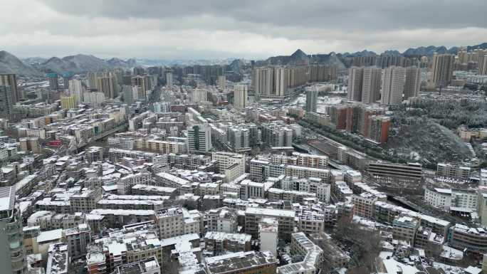 城市雪景、远山雪景