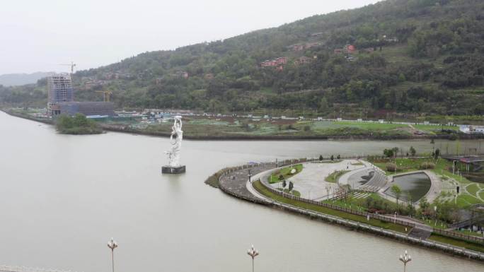 航拍四川雨城雅安地标城市江水女娲塑像