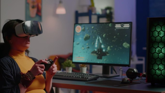 女玩家用虚拟现实眼镜赢得太空射击游戏