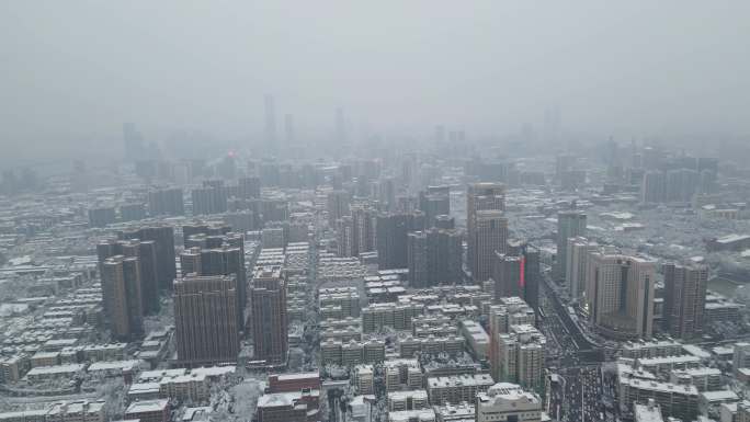 4K航拍长沙雨花区长沙城区雪景合集5