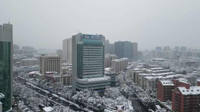 4K航拍长沙雪景长沙城市雨雪天合集11