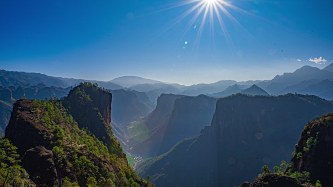 云南丽江老君山黎明黎光丹霞地貌景区