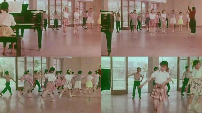70年代 青少年宫的钢琴伴奏 芭蕾舞排练
