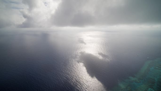 南海三沙西沙北礁平静大海