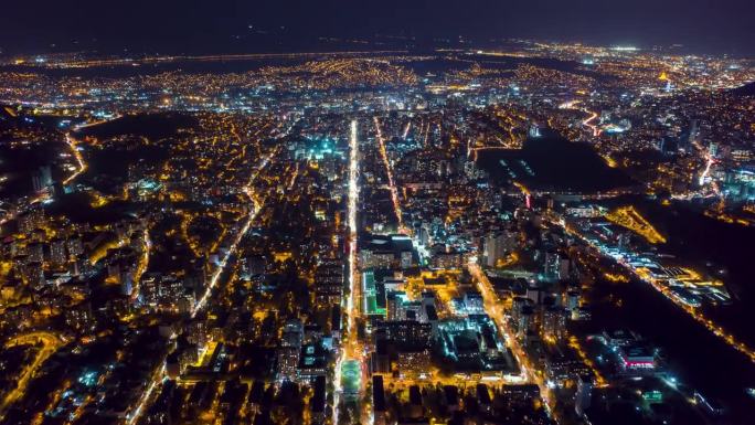 第比利斯市航拍夜景。