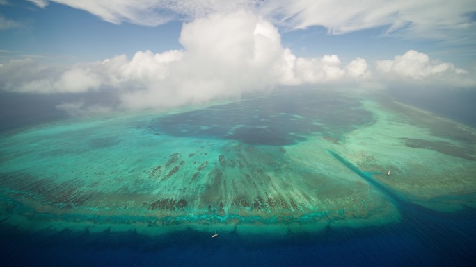 南海三沙西沙北礁珊瑚堡礁全景航拍
