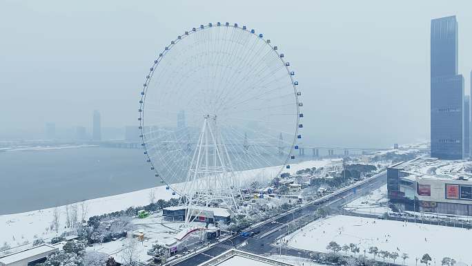 南昌摩天轮雪景26