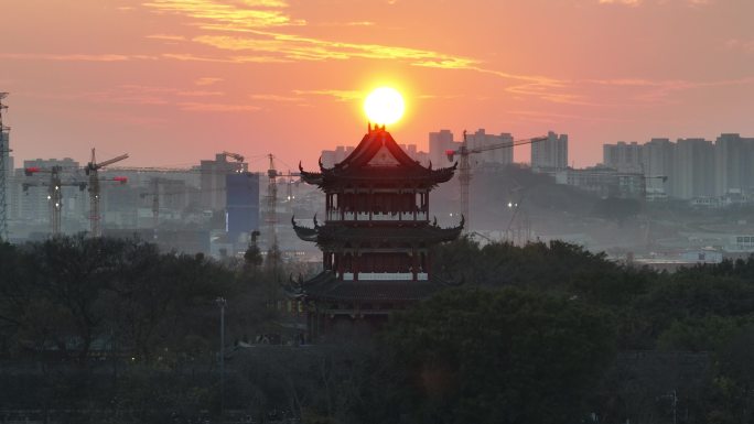 航拍江西赣州八镜台日落