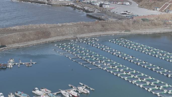 航拍威海高区金海滩海水浴场志明养殖场码头
