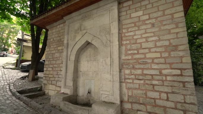 伊斯坦布尔卡里耶教堂的旧喷泉