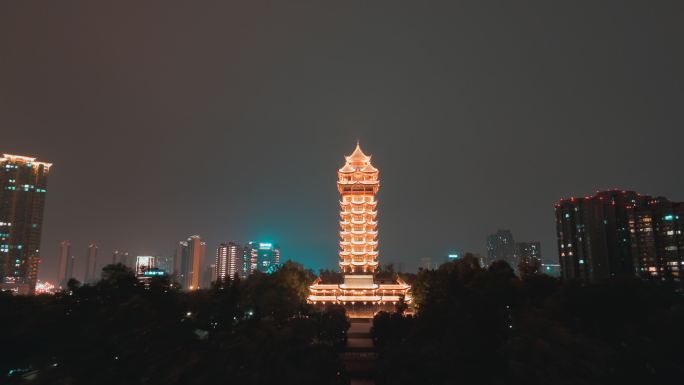 夜晚塔子山公园九天楼