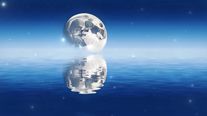海水上的月亮倒影
