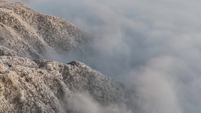 4K 雷公山航拍日出云海雪景3