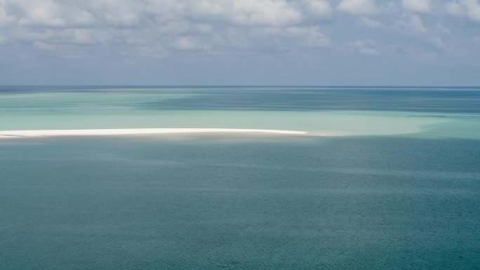 西沙群岛盘石屿海天一色南海岛屿