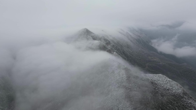 万里冰封 大山云海雾凇通用空镜