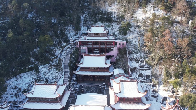 台州温岭大溪羊岗山镇东宫雪景航拍