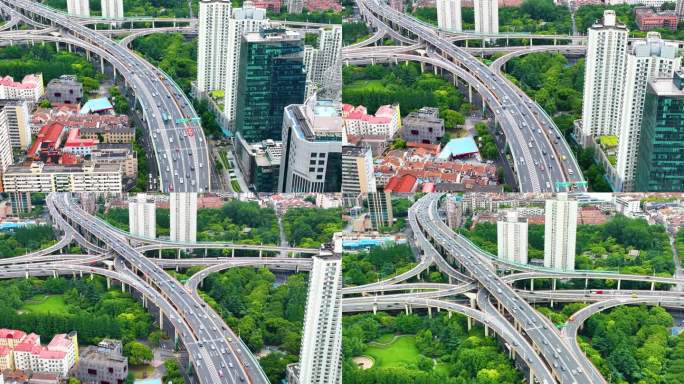 上海市黄浦区延安东路立交桥高架桥汽车车辆