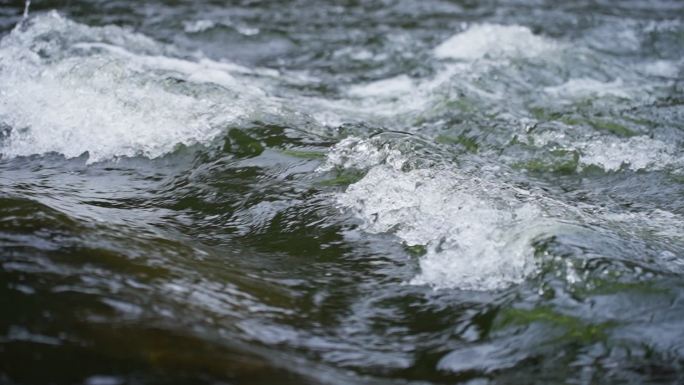 河谷大自然山泉水水浪浪花