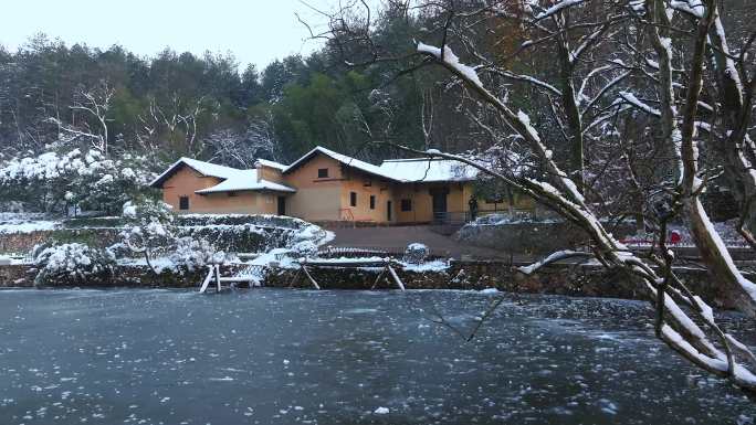 湖南韶山毛泽东故居罕见雪景实拍