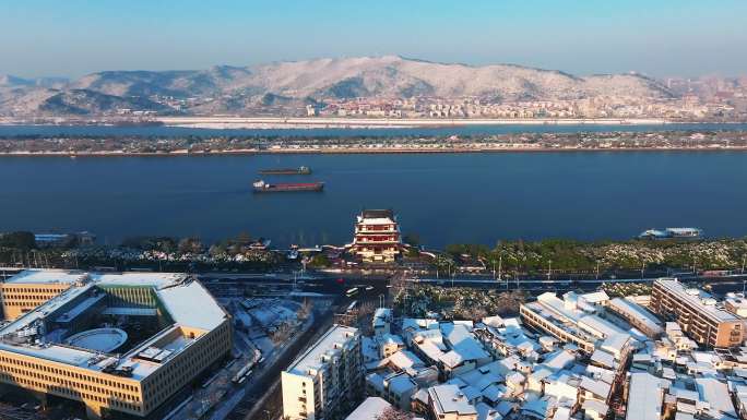 长沙杜甫江阁岳麓山绝美日出雪景航拍