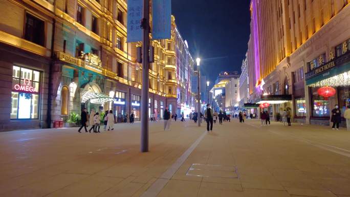 上海外滩夜晚南京路步行街夜景人流视频素材