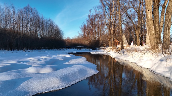 航拍大兴安岭不冻河根河雪景