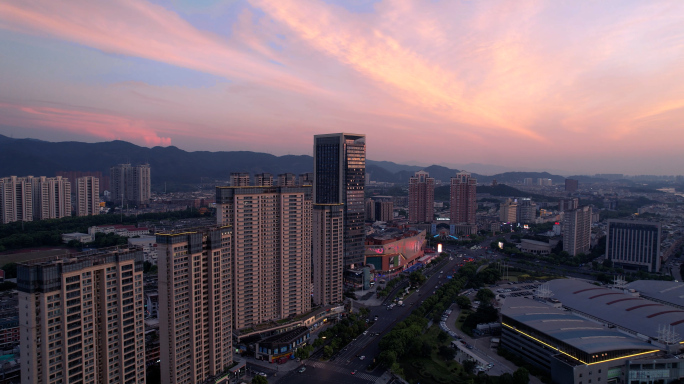 义乌吾悦广场城市晚霞建筑风光航拍