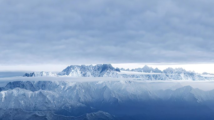 山峰云山雾绕合集