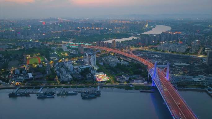 浙江省宁波市老外滩外滩大桥宁波财富中心余