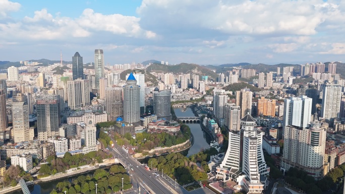 航拍贵阳南明区城市全景