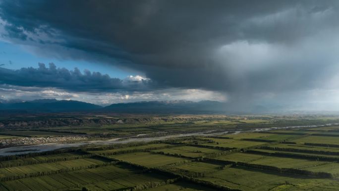 新疆伊犁河谷过境雨延时摄影【精品】