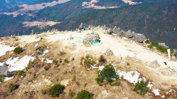 台州黄岩南正顶，南正尖，山顶上的雪景风景