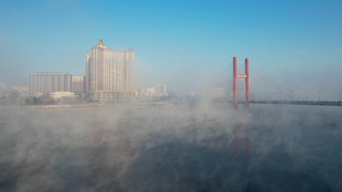 吉林雾凇冬季松花江风光临江门大桥航拍