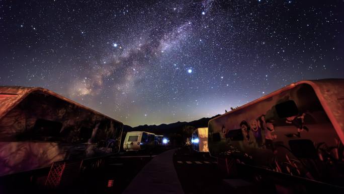 4K房车营地唯美星空 高质量星空素材