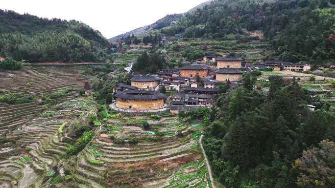 航拍福建漳州土楼与云水谣