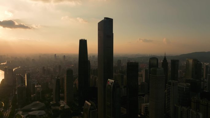 广州珠江新城摩天高楼日落航拍4K