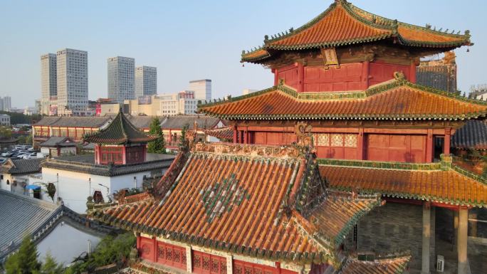 济宁东大寺寺庙城市古建筑航拍实拍