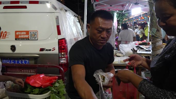 云南夜市 大树寨夜市 云南小吃 夜生活