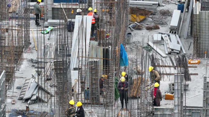 工地建设工人施工老城区改造房地产开发航拍