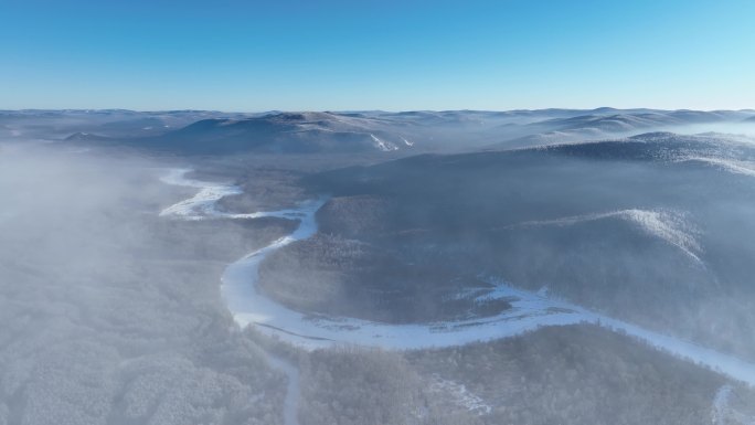 航拍寒冬林海雪原冻雾冰河