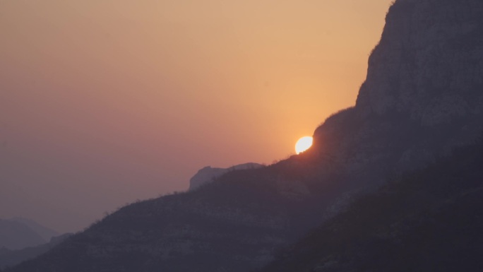 石家庄地标 抱犊寨景区