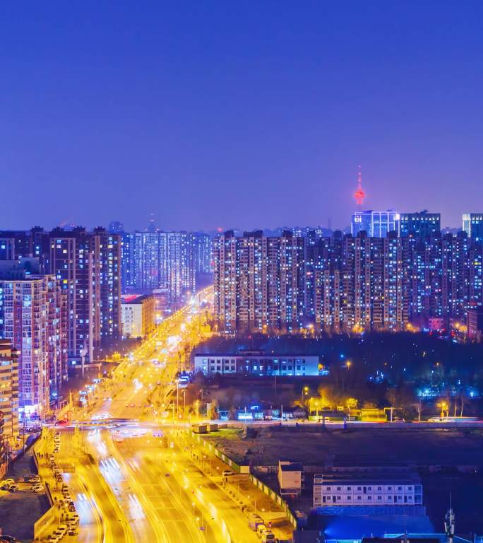 北京中央电视塔城市建筑车流夜景延时