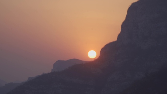 石家庄地标 抱犊寨景区