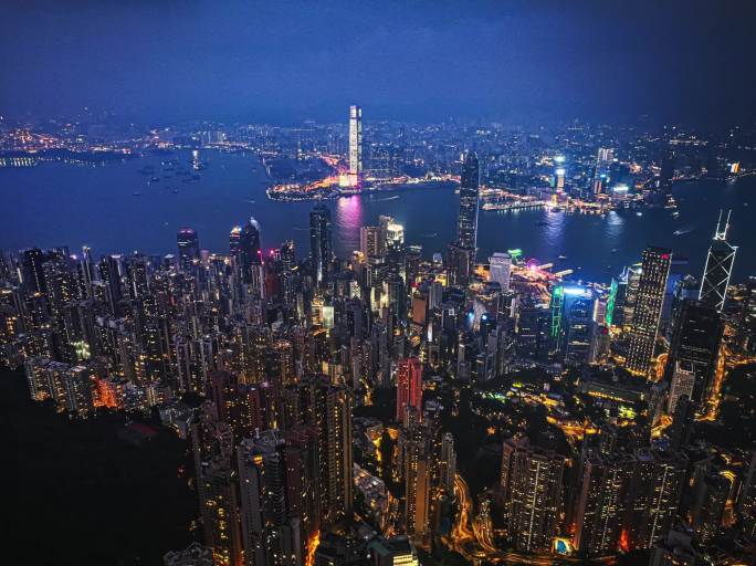 香港夜景航拍延时大气镜头太平山维多利亚港