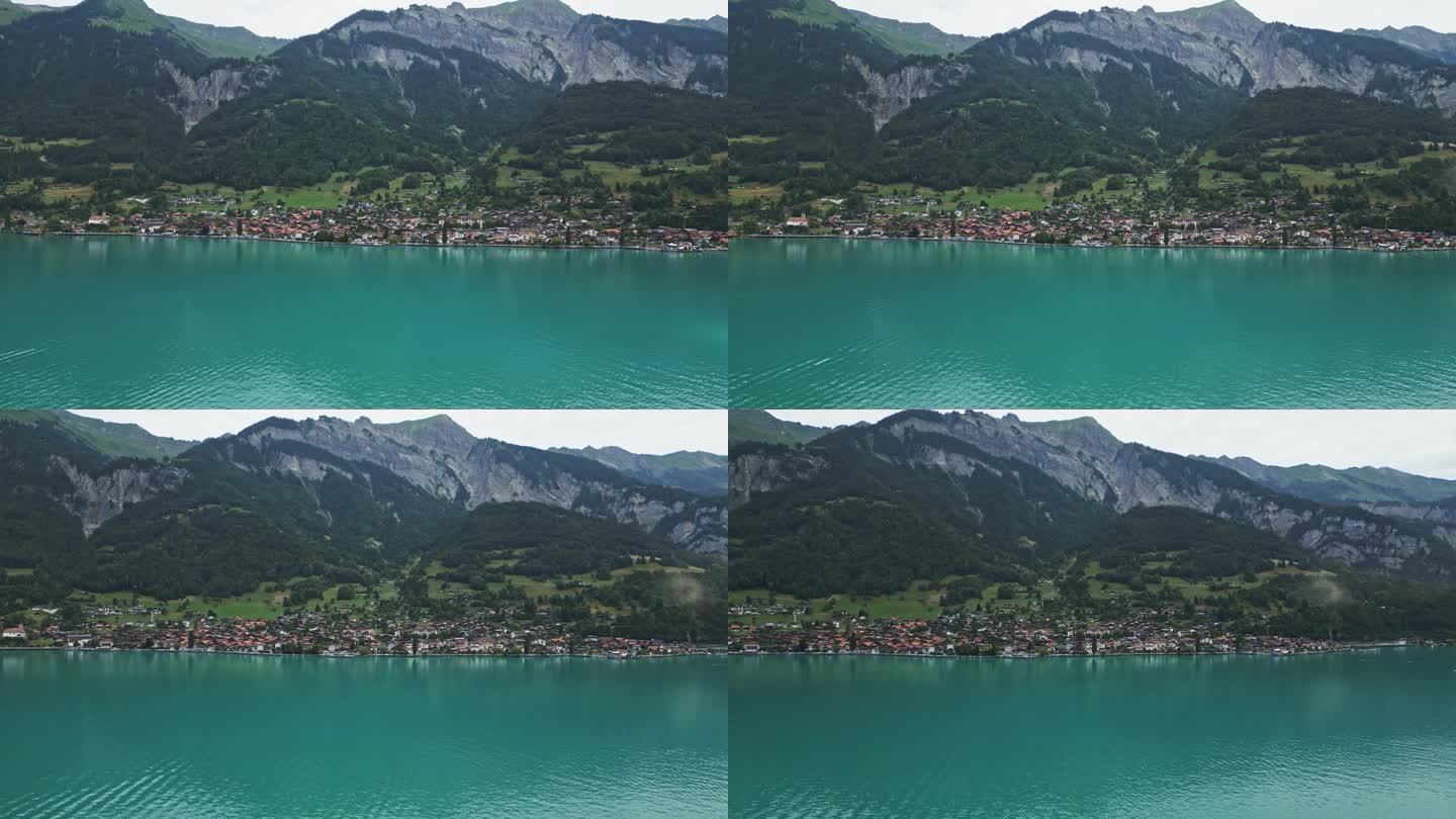 无人机拍摄的布里恩茨湖(Brienzersee)，背景是布里恩茨村，瑞士