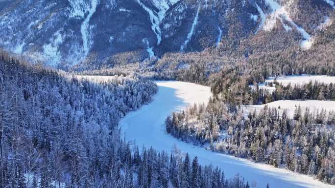 喀纳斯雪景