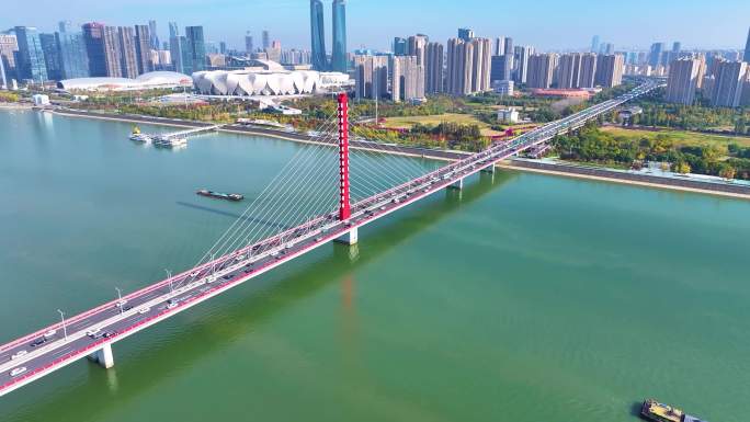 杭州钱塘江西兴大桥航拍车流交通城市风景风