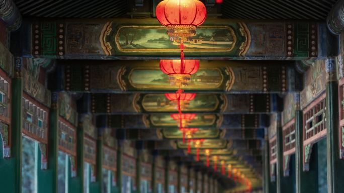 北京颐和园长廊灯笼亮灯延时