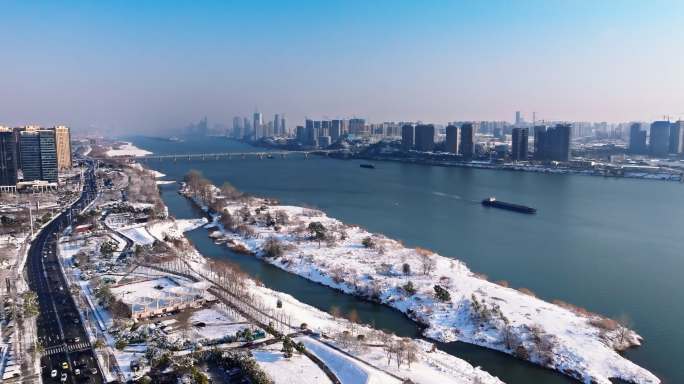 4k长沙橘子洲猴子石大桥雪景航拍