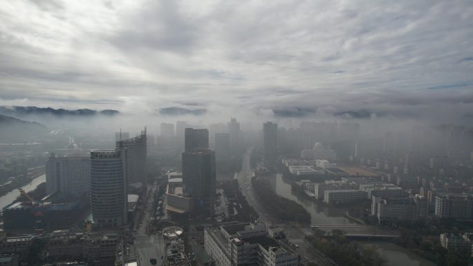 城市平流雾航拍